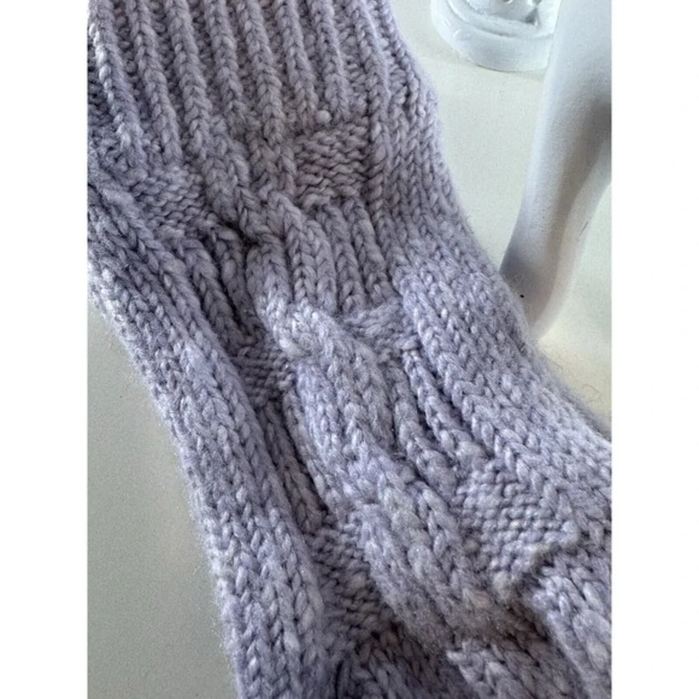 Isotoner‎ Cozy Cable Knit Gloves Knitwear Purple Cold Weather Chic 71-13